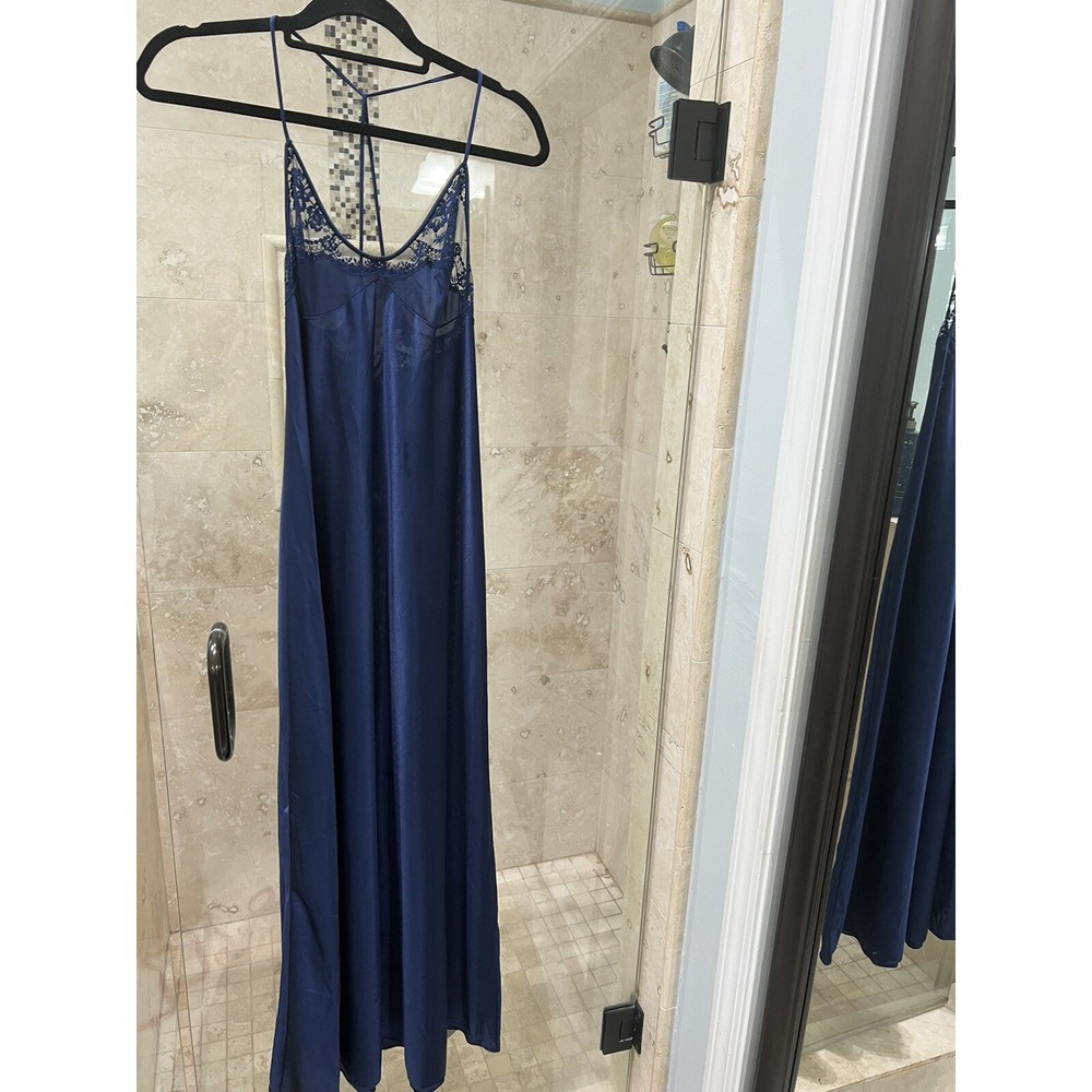 Vintage Vanity Fair Navy Blue Lace Bodice Nightgown Full Sweep T-Back Size 34